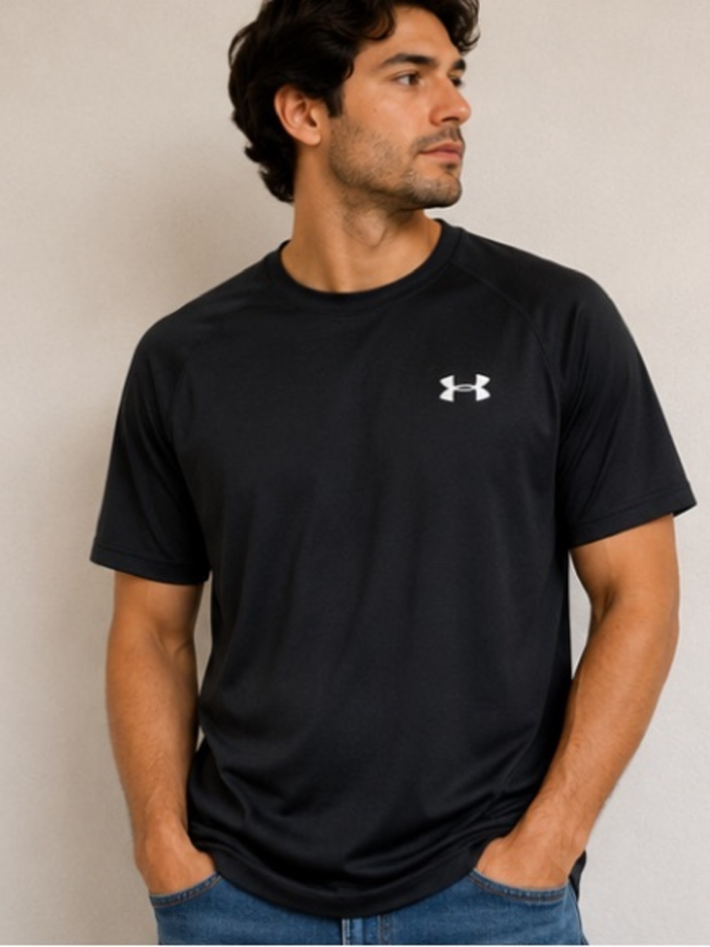 Under armour shirt medium black